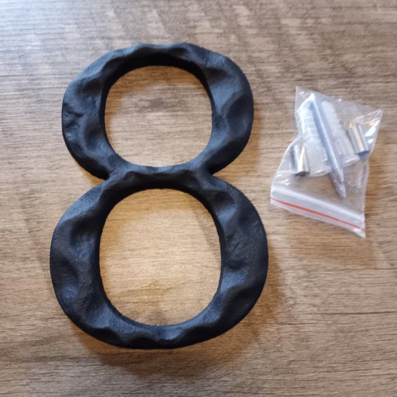 House Number 8 High Floating Cast Iron 5" Home Address Number, Mailbox/Black #8 - Picture 3 of 8